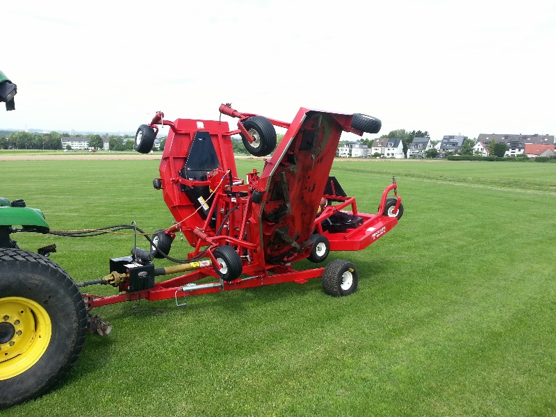 Progressive mower Turf machinery for sale